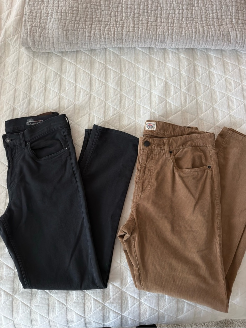 2 Pairs of men’s Faherty Pants
